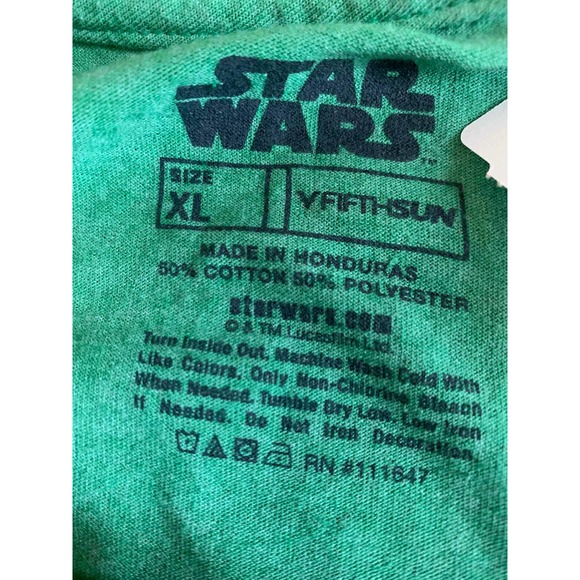 Yoda Star Wars Tis the Season XL T-shirt - Picture 2 of 2